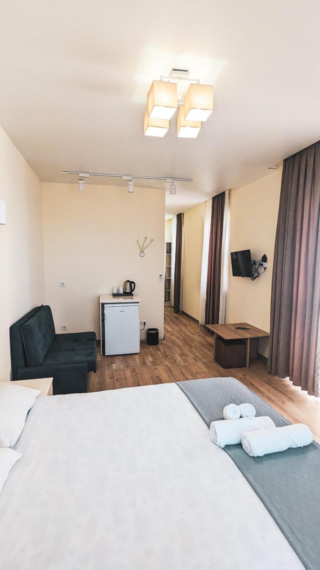 Gg Aparthotel Batumi Exterior photo