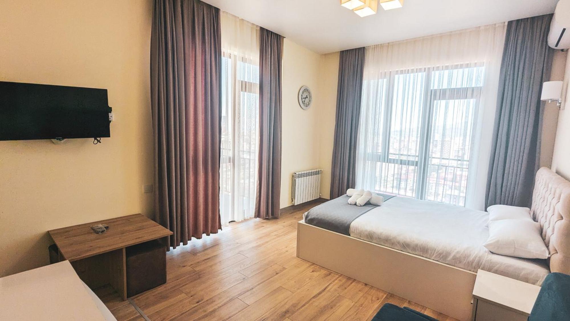 Gg Aparthotel Batumi Exterior photo